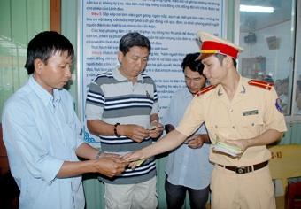 Tăng cường xử lý xe ba bánh 
vi phạm trật tự an toàn giao thông