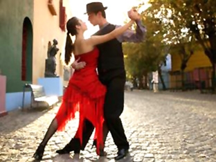 Nhảy tango Argentina có lợi cho bệnh nhân Parkinson
