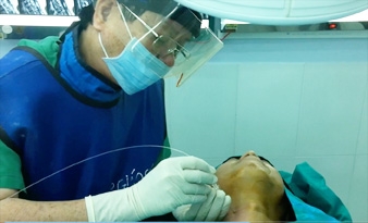 Triển khai kỹ thuật điều trị thoát vị đĩa đệm bằng tia laser