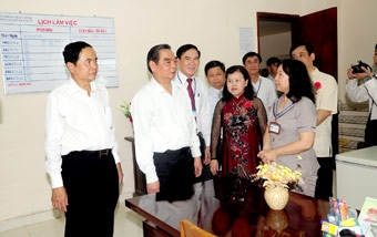 NÂNG CAO CHẤT LƯỢNG ĐÀO TẠO
NGUỒN NHÂN LỰC Y TẾ THEO ĐỊA CHỈ SỬ DỤNG
