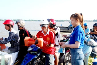 XÂY DỰNG TIÊU CHÍ VĂN HÓA GIAO THÔNG TRONG THANH THIẾU NIÊN