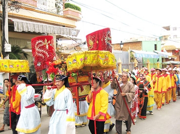 Lễ hội dân gian ở Cần Thơ