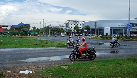 Bổ sung và thay đổi một số biển báo hiệu 
giao thông đường bộ trên địa bàn Cái Răng - Phong Điền