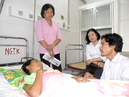 Xin tiếp sức cho anh Lá và cháu Diệu!