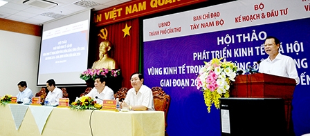Vùng kinh tế trọng điểm ĐBSCL cần tăng cường
liên kết phát triển bền vững