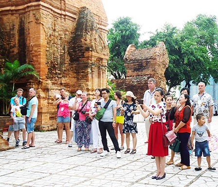 Nhiều hành trình độc đáo, giá rẻ