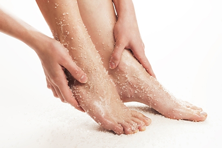 Lợi ích sức khỏe 
của việc tắm bằng nước muối