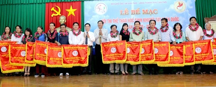 Bế mạc Hội thi thể thao học sinh khuyết tật toàn quốc lần thứ VI năm 2015