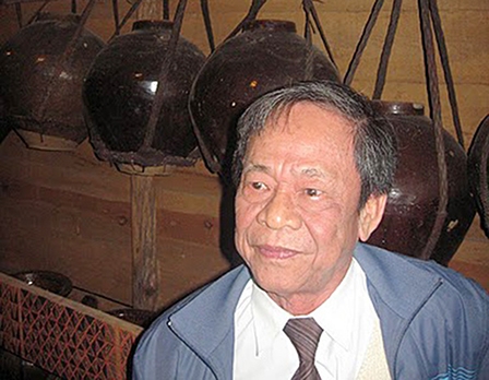 Nhà văn Trần Thanh Giao: 
  Người chăm chỉ đi tìm ngọc
