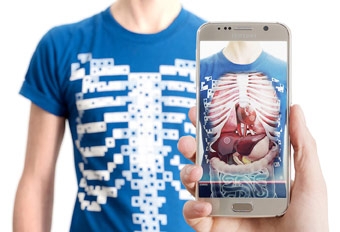 Nhìn thấu nội tạng bằng áo thực tế ảo Virtuali-tee