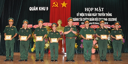 HỌP MẶT KỶ NIỆM 70 NĂM NGÀY TRUYỀN THỐNG
NGÀNH TÀI CHÍNH QUÂN ĐỘI