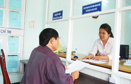 Tập trung cải cách hành chính, nâng cao 
chỉ số năng lực cạnh tranh cấp tỉnh cho thành phố