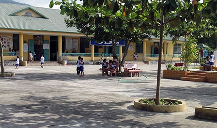 AN GIANG 
chăm lo cho đồng bào dân tộc thiểu số