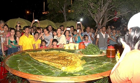 TÍNH GIAO THOA TRONG 
BÁNH DÂN GIAN NAM BỘ