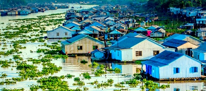 Bồng bềnh làng bè Châu Đốc