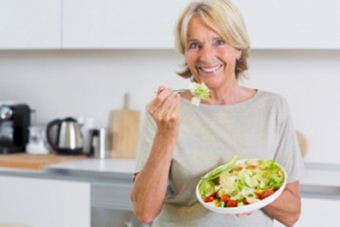 Chế độ ăn hạn chế calorie làm giảm nguy cơ mắc ung thư vú