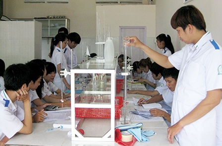 Tuyển sinh 2 ngành đào tạo thạc sĩ tiếng Anh