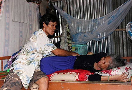 Sẻ chia nỗi đau với chị Phúc
