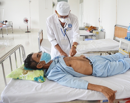Nguồn nhân lực y tế ĐBSCL: 
Bài toán khó giải?