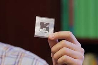 Vật liệu cảm biến mới giúp phát hiện khí độc trong 5 giây