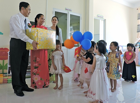 Chung tay vì sự nghiệp “trồng người”