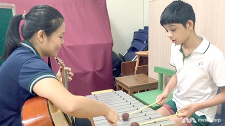 Âm nhạc giúp trẻ trầm cảm cải thiện cảm xúc và hành vi