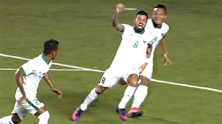 Singapore  Indonesia: 1-2
Indonesia 
ngược dòng vào bán kết