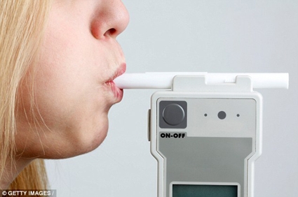 Thiết bị xét nghiệm hơi thở nhận diện đến 17 căn bệnh