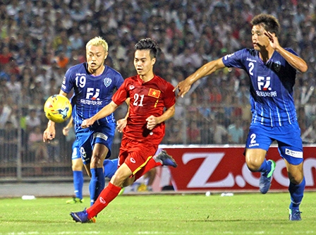 Kỳ vọng bóng đá đẹp 
từ V.League 2017