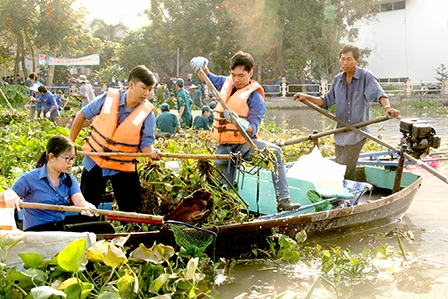 Tuổi trẻ Ninh Kiều làm theo lời Bác