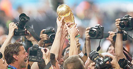 World Cup qua những lần “thay da đổi thịt”