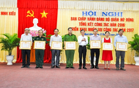 Xây dựng đảng vững mạnh từ “gốc rễ”