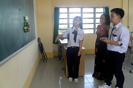 Sáng tạo Robot lau bảng