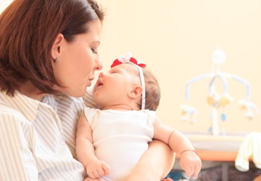 Hát ru tốt cho trẻ sơ sinh và cả người mẹ