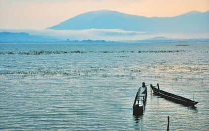 Nghỉ đêm ở Lắk