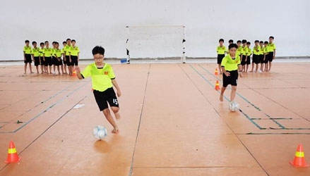 Cần Thơ nở rộ các CLB bóng đá cộng đồng