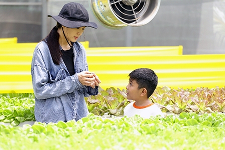  “Nhà có hai cửa chính”
Được gì khi “bắt cá hai tay”?