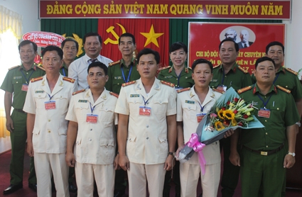 Tiếp tục nâng cao năng lực lãnh đạo, sức chiến đấu của chi bộ