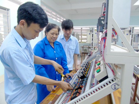 Tận tâm, say mê với nghề