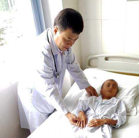 Phẫu thuật sửa thành công cho bệnh nhi hở van tim 2 lá