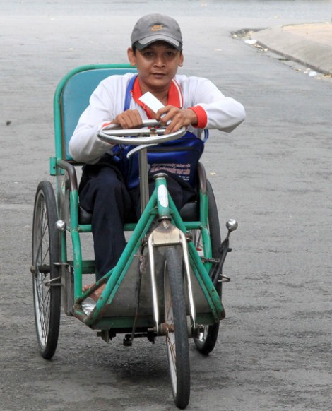 Huy chương vàng đầu tiên của Trần Văn Mốm