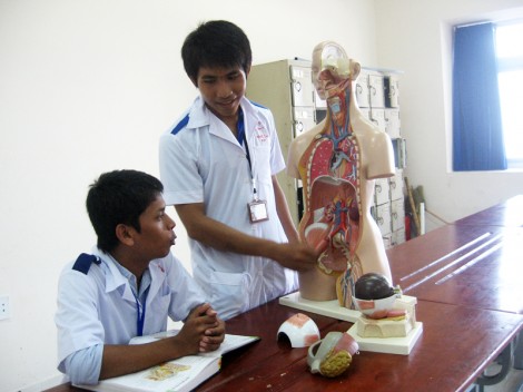 Học phí và kinh phí đào tạo Y, Dược, Bác sĩ và điều dưỡng