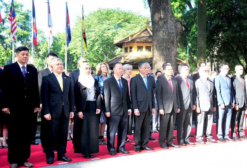 Lễ thượng cờ ASEAN năm 2017