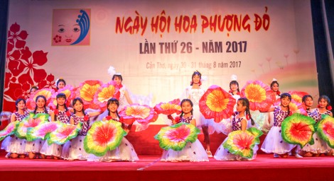 Khai mạc Ngày hội Hoa Phượng Đỏ TP Cần Thơ năm 2017