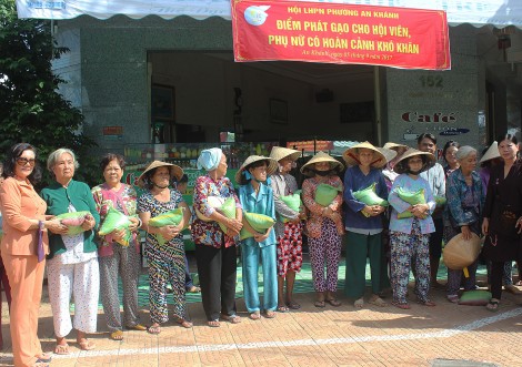 Thương người như thể thương thân