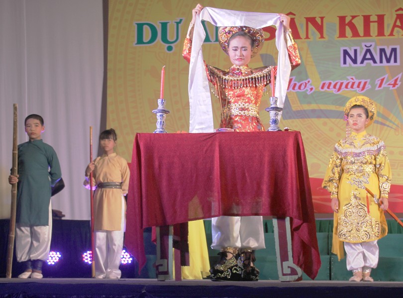 Từ “Dạ cổ tri âm” nghĩ về tương lai của cải lương
