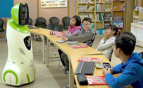 Robot sẽ thay thế vị trí

của giáo viên?