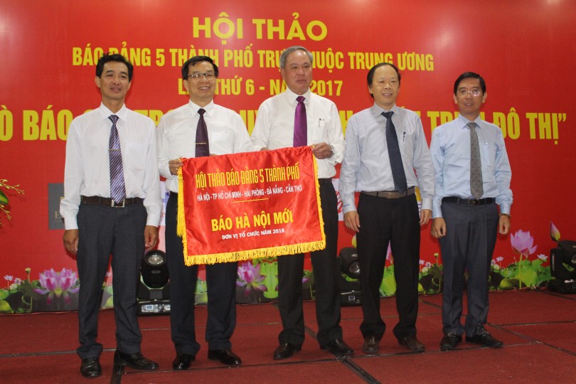 Nâng cao vai trò của báo chí trong quy hoạch, phát triển đô thị