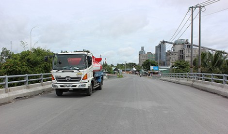 Nỗ lực hoàn thành các công trình 
đúng tiến độ