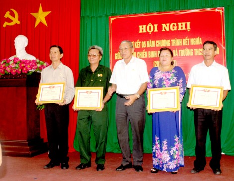 “Điểm sáng” trong tuyên truyền, giáo dục chính trị tư tưởng